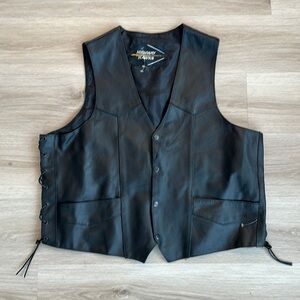 Men’s highway hawks motorcycle leather vest xl NWOT